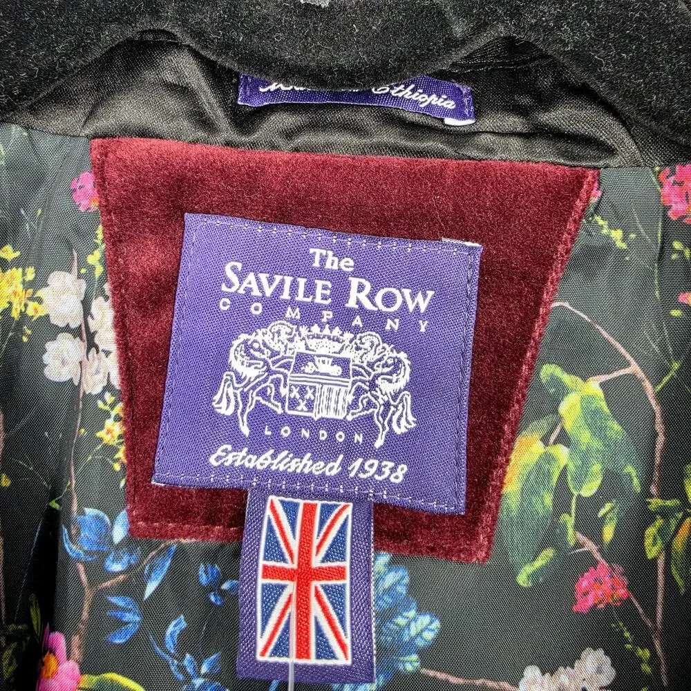 NWOT Savile Row Co Burgundy Velvet Shawl Collar Single Button Sport Coat Size 44